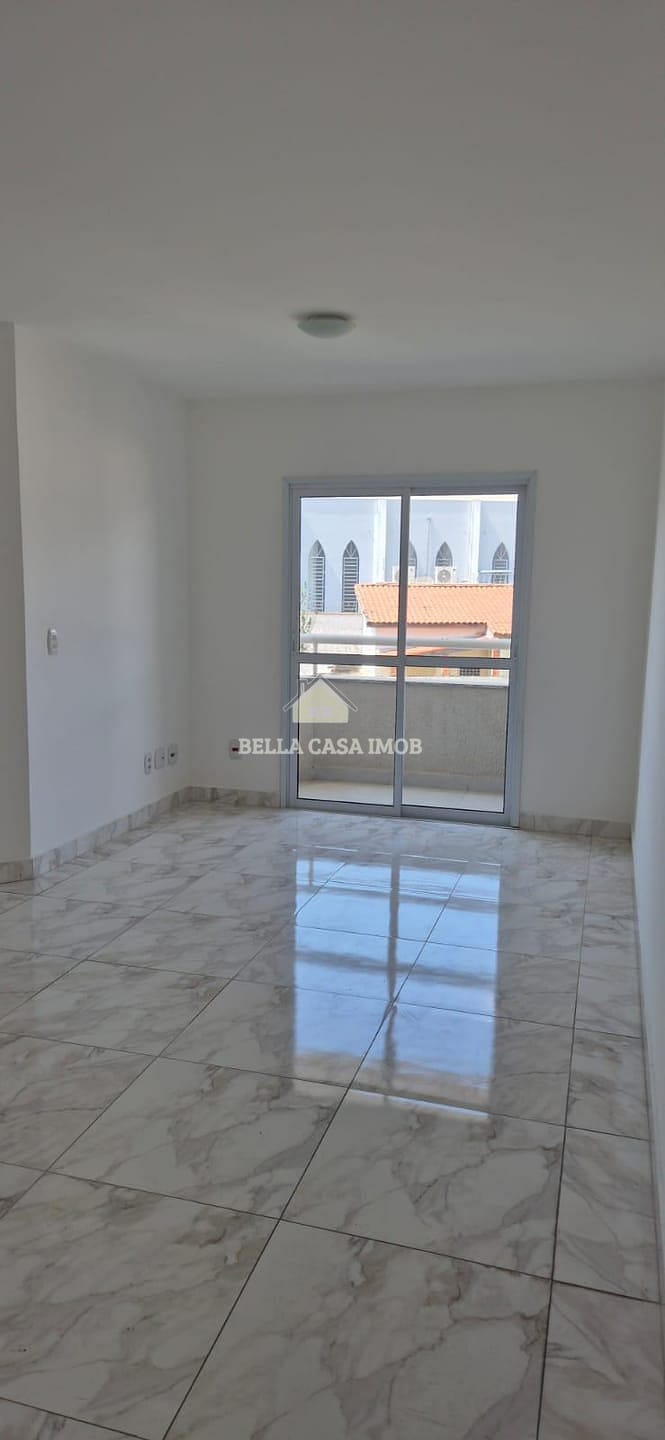 Apartamento para alugar com 3 quartos, 80m² - Foto 1