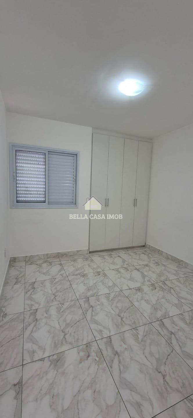 Apartamento para alugar com 3 quartos, 80m² - Foto 12