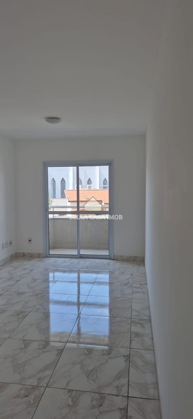 Apartamento para alugar com 3 quartos, 80m² - Foto 13