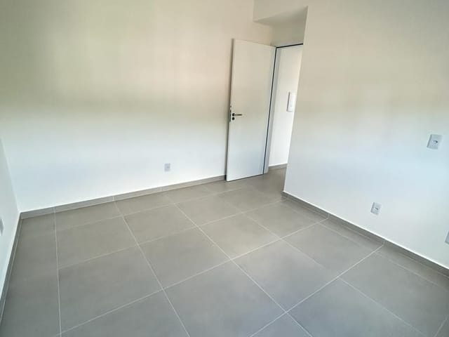 Apartamento com 55m² 1 quarto e 1 banheiro, para alugar, no bairro Ingleses do Rio Vermelho em Florianópolis