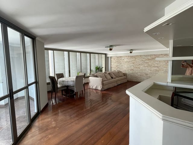 Apartamento com 231m² 4 quartos e 5 banheiros, à venda, no bairro Centro em São José do Rio Preto