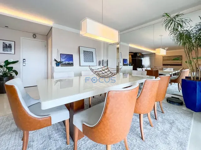 Apartamento com 216m² 3 quartos e 5 banheiros, à venda, no bairro Jardim São Bento em Jundiaí