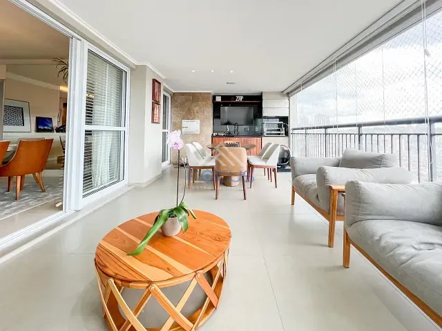 Apartamento com 216m² 3 quartos e 5 banheiros, à venda, no bairro Jardim São Bento em Jundiaí