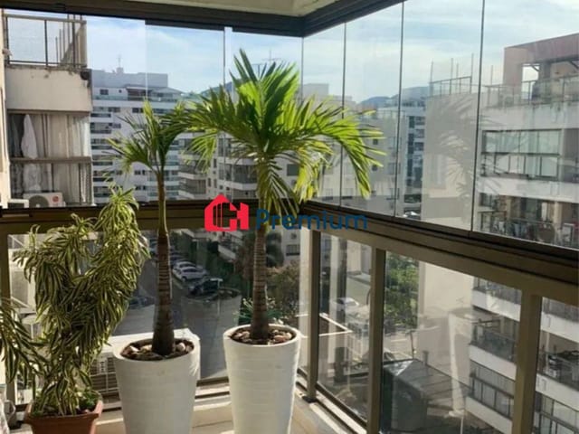 Apartamento 2 quartos e 2 banheiros, à venda, no bairro Recreio dos Bandeirantes em Rio de Janeiro