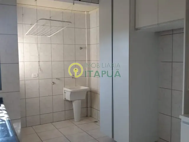 Apartamento 2 quartos e 1 banheiro, para alugar, no bairro Vila Nova em Londrina