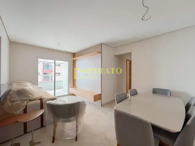 Apartamento 2 quartos e 2 banheiros, à venda ou para alugar, no bairro Caiçara em Praia Grande