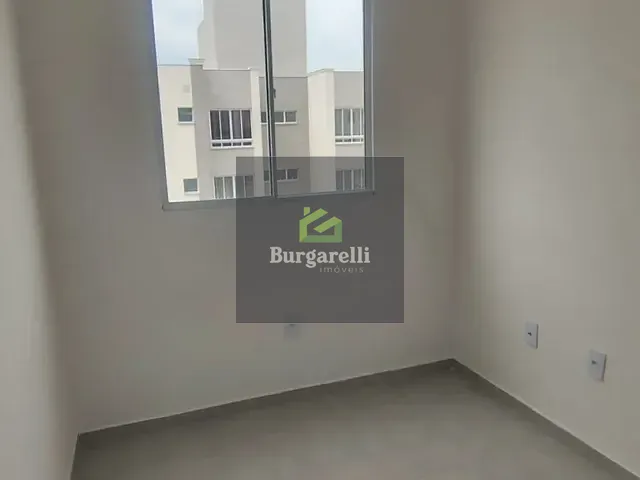 Apartamento 2 quartos e 1 banheiro, para alugar, no bairro Residencial Nova Era em Lavras