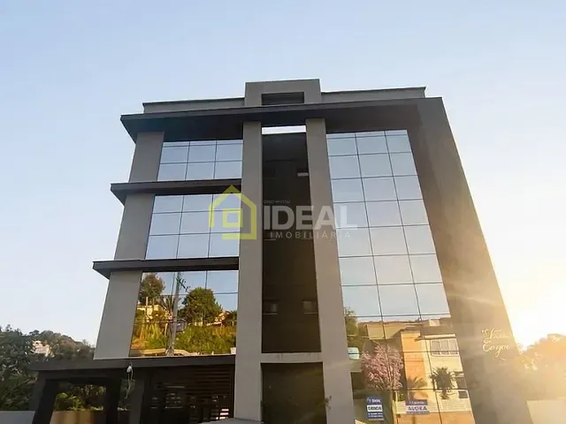 Apartamento 2 quartos e 2 banheiros, para alugar, no bairro Parque de Exposições em Concórdia