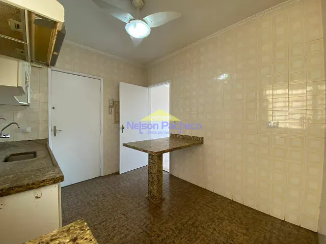 Apartamento 3 quartos e 1 banheiro, à venda ou para alugar, no bairro Centro em Capivari