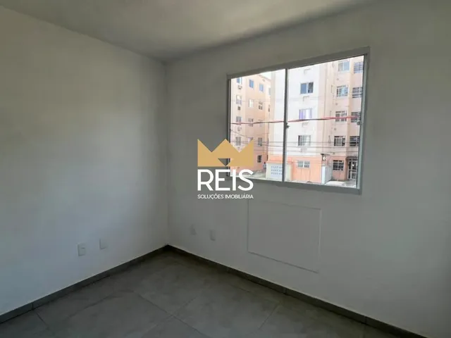 Apartamento 2 quartos e 1 banheiro, à venda, no bairro Santa Cruz em Rio de Janeiro