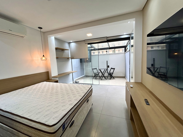 Apartamento 1 quarto e 1 banheiro, para alugar, no bairro Consolação em São Paulo