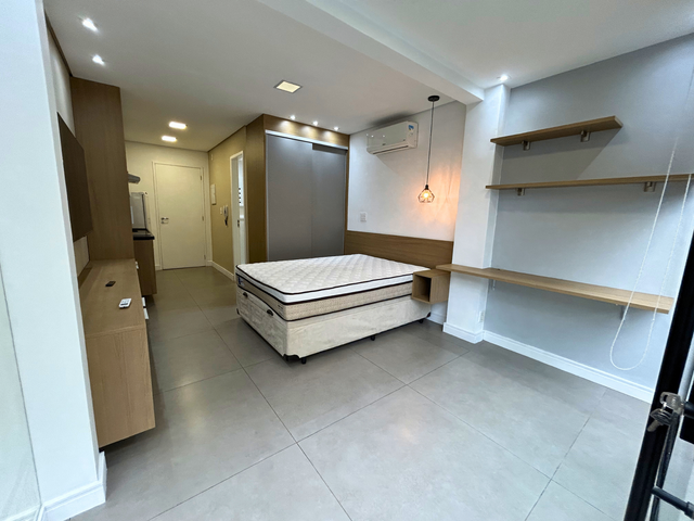 Apartamento 1 quarto e 1 banheiro, para alugar, no bairro Consolação em São Paulo