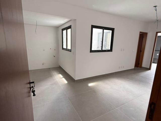 Apartamento 2 quartos e 1 banheiro, à venda ou para alugar, no bairro Parque Oratório em Santo André