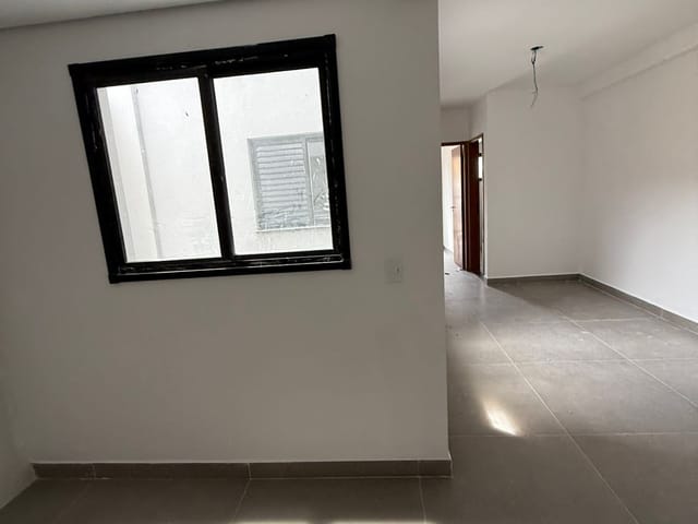 Apartamento 2 quartos e 1 banheiro, à venda ou para alugar, no bairro Parque Oratório em Santo André
