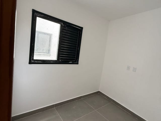 Apartamento 2 quartos e 1 banheiro, à venda ou para alugar, no bairro Parque Oratório em Santo André