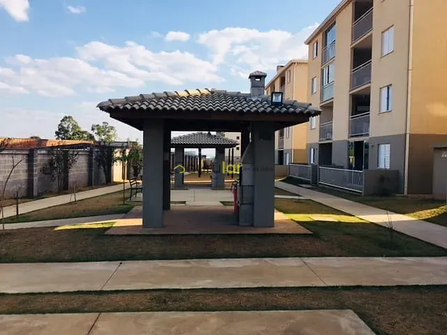 Apartamento 2 quartos e 1 banheiro, à venda, no bairro Parque São João em Bauru