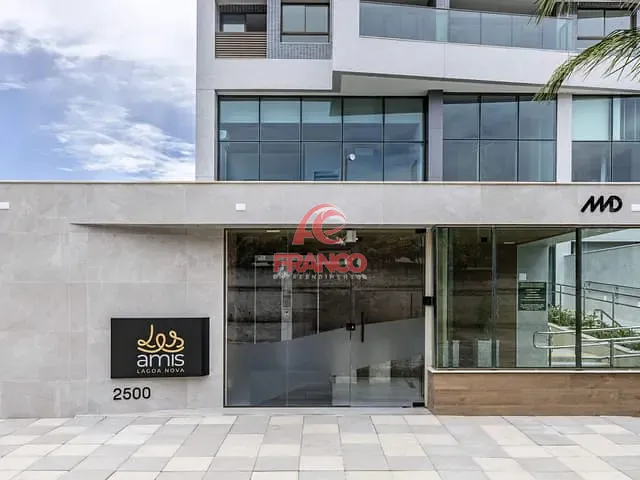 Apartamento 4 quartos e 5 banheiros, à venda, no bairro Lagoa Nova em Natal