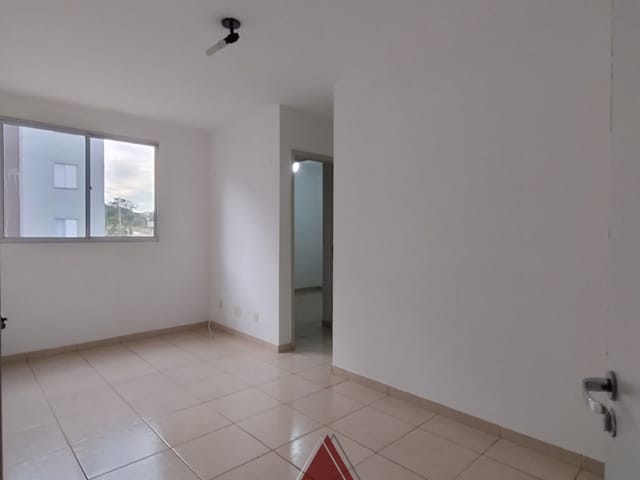 Apartamento 2 quartos e 1 banheiro, à venda, no bairro Residencial Amazonas em Franca