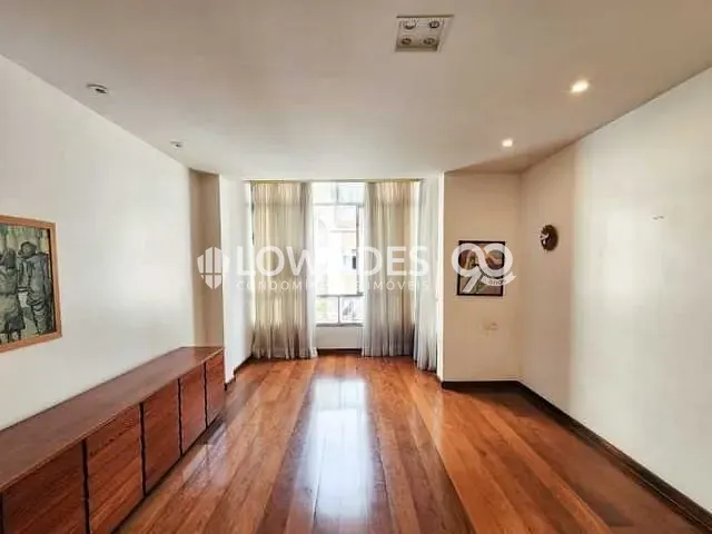 Apartamento com 105m² 3 quartos e 1 banheiro, à venda, no bairro Botafogo em Rio de Janeiro