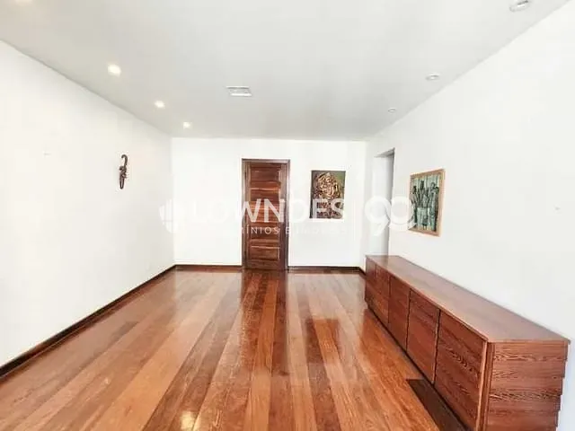 Apartamento com 105m² 3 quartos e 1 banheiro, à venda, no bairro Botafogo em Rio de Janeiro