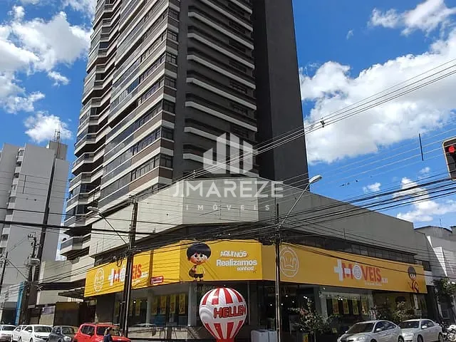 Apartamento com 533m² 4 quartos e 6 banheiros, à venda, no bairro Centro em Apucarana