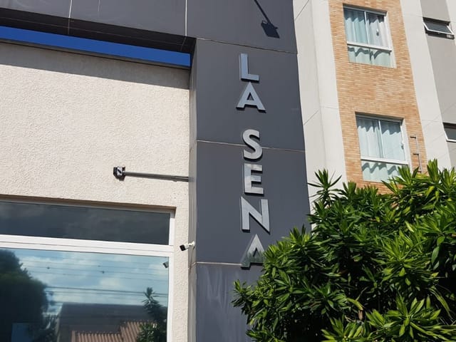 Apartamento com 91m² 2 quartos e 1 banheiro, à venda, no bairro Vl Salome em Cambé