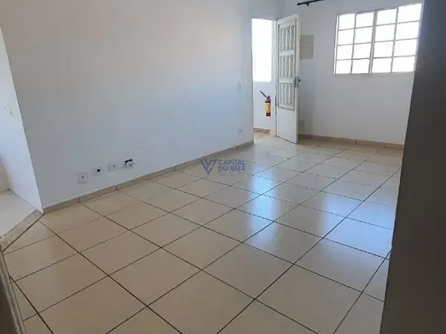 Apartamento 3 quartos e 1 banheiro, à venda, no bairro Piracangaguá (Jardim dos Pássaros) em Taubaté