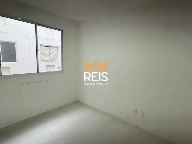 Apartamento 2 quartos e 1 banheiro, à venda, no bairro Guaratiba em Rio de Janeiro