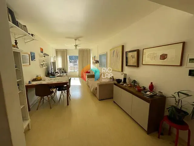 Apartamento com 67m² 1 quarto e 1 banheiro, à venda, no bairro Catete em Rio de Janeiro