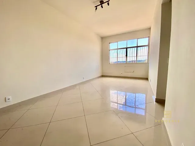 Apartamento com 150m² 3 quartos e 2 banheiros, à venda, no bairro Jardim Amália em Volta Redonda