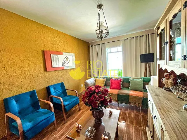 Apartamento com 88m² 3 quartos e 1 banheiro, à venda, no bairro Parque Independência em Barra Mansa