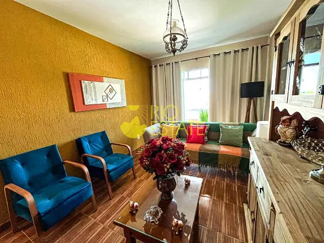 Apartamento com 88m² 3 quartos e 1 banheiro, à venda, no bairro Parque Independência em Barra Mansa