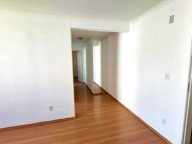 Apartamento 2 quartos e 1 banheiro, à venda, no bairro Conjunto Residencial do Bosque em Mogi das Cruzes