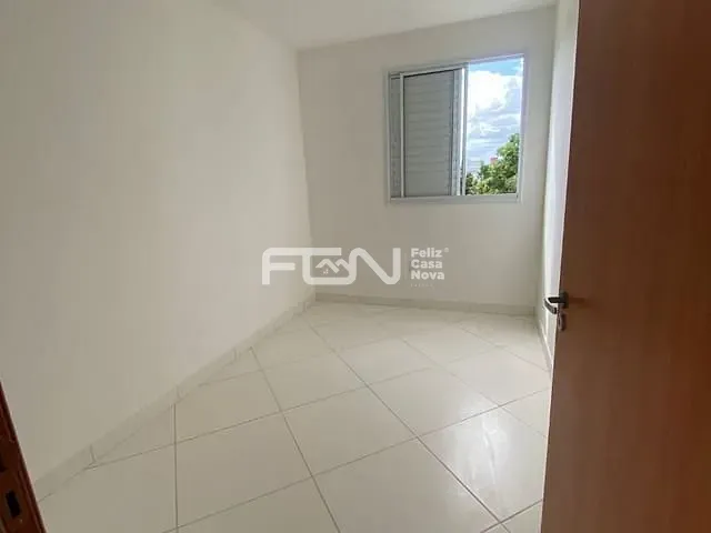 Apartamento 2 quartos e 1 banheiro, à venda, no bairro Lama Preta em Camaçari
