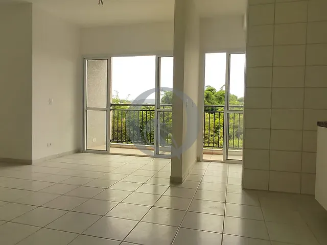 Apartamento 2 quartos e 2 banheiros, para alugar, no bairro Jardim das Palmeiras em Atibaia