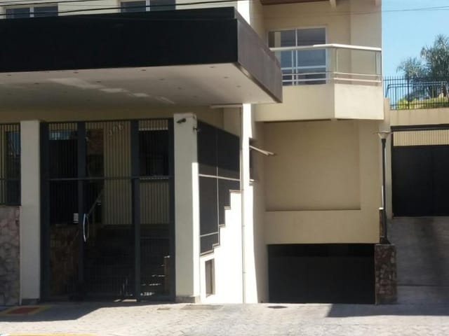 Apartamento com 176m² 3 quartos e 3 banheiros, à venda, no bairro Centro em Birigüi
