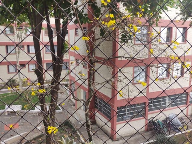 Apartamento com 86m² 3 quartos e 1 banheiro, à venda, no bairro Vila Constança em São Paulo