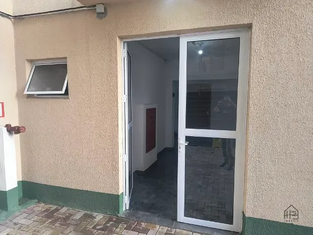Apartamento 2 quartos e 1 banheiro, à venda ou para alugar, no bairro Conjunto Habitacional - Setor A em Itapevi