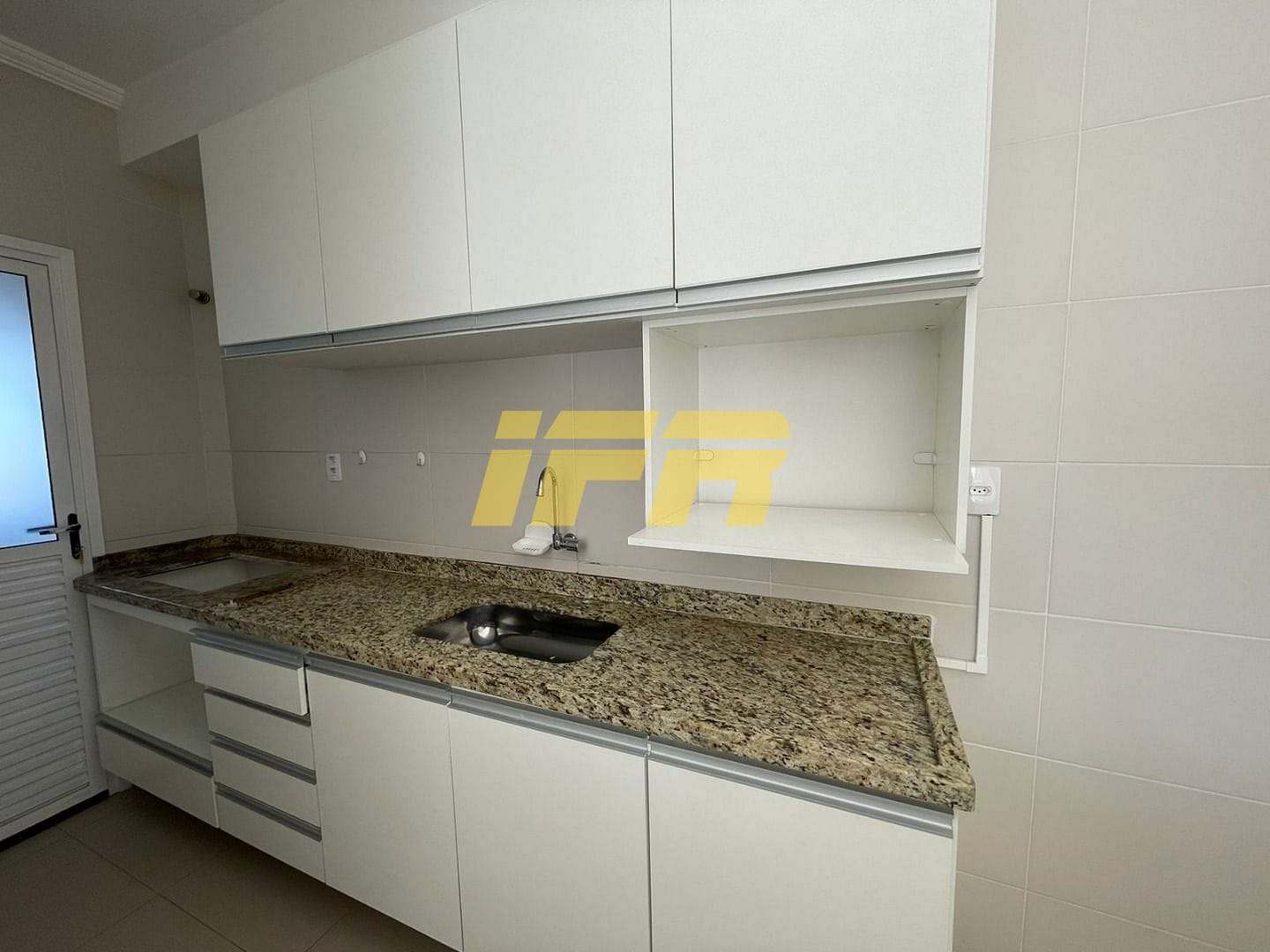 Apartamento, 2 quartos, 69 m² - Foto 4