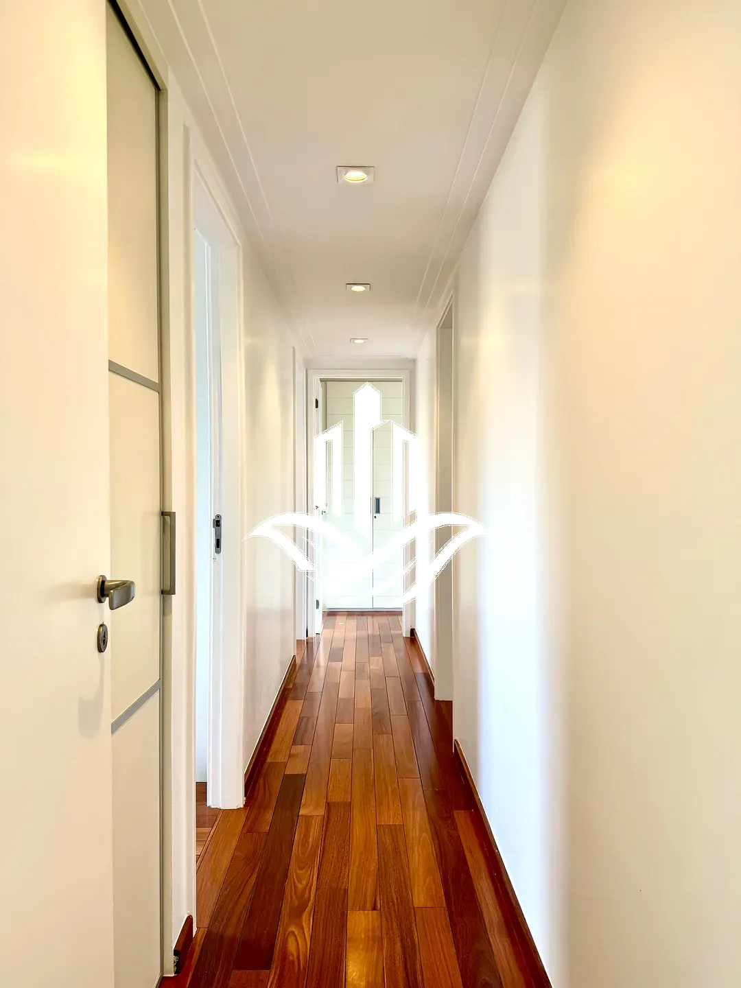 Apartamento, 4 quartos, 205 m² - Foto 9