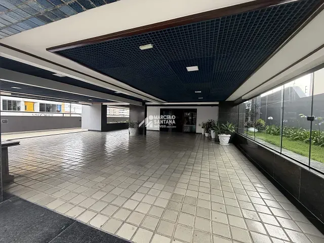 Apartamento 4 quartos e 2 banheiros, à venda ou para alugar, no bairro Recreio em Vitória da Conquista