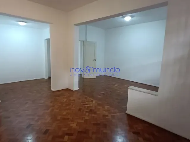 Apartamento com 100m² 2 quartos e 3 banheiros, para alugar, no bairro Copacabana em Rio de Janeiro