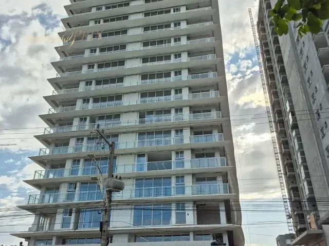Apartamento com 196m² 3 quartos e 4 banheiros, à venda, no bairro Itacolomi em Balneário Piçarras