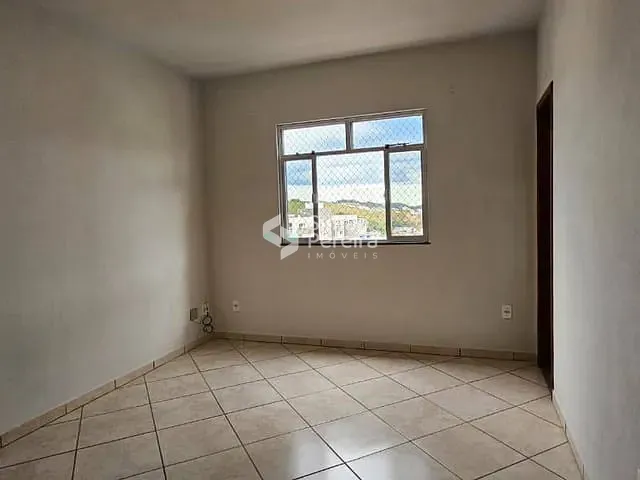 Apartamento 1 quarto e 1 banheiro, à venda, no bairro Teixeiras em Juiz de Fora