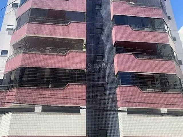 Apartamento com 131m² 3 quartos e 3 banheiros, à venda, no bairro Centro em Balneário Camboriú