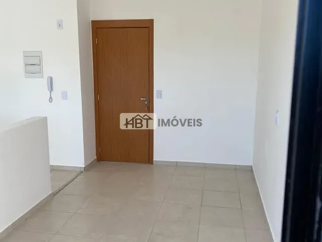 Apartamento 2 quartos e 1 banheiro, à venda, no bairro Parque Residencial das Camélias em Bauru