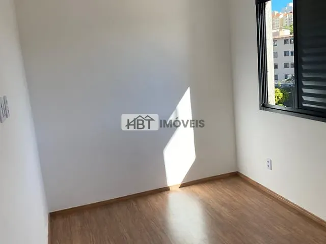 Apartamento 2 quartos e 1 banheiro, à venda, no bairro Parque Residencial das Camélias em Bauru