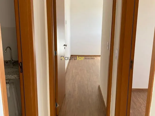 Apartamento 2 quartos e 1 banheiro, à venda, no bairro Parque Residencial das Camélias em Bauru