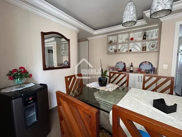 Apartamento com 222m² 3 quartos e 3 banheiros, à venda, no bairro Pitangueiras em Guarujá