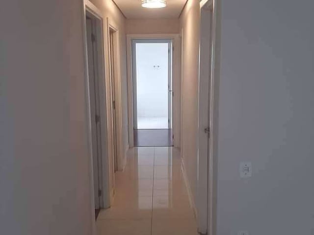 Apartamento 4 quartos e 3 banheiros, à venda ou para alugar, no bairro Jardim Armênia em Mogi das Cruzes